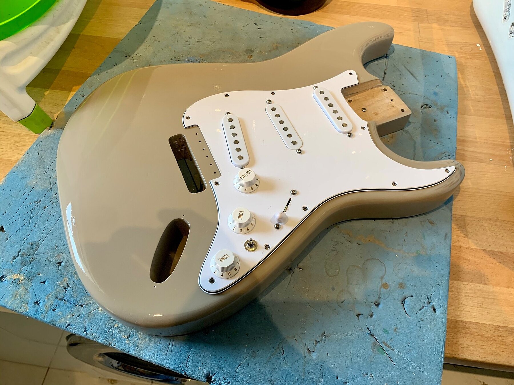 Dream Stratocaster — 16
